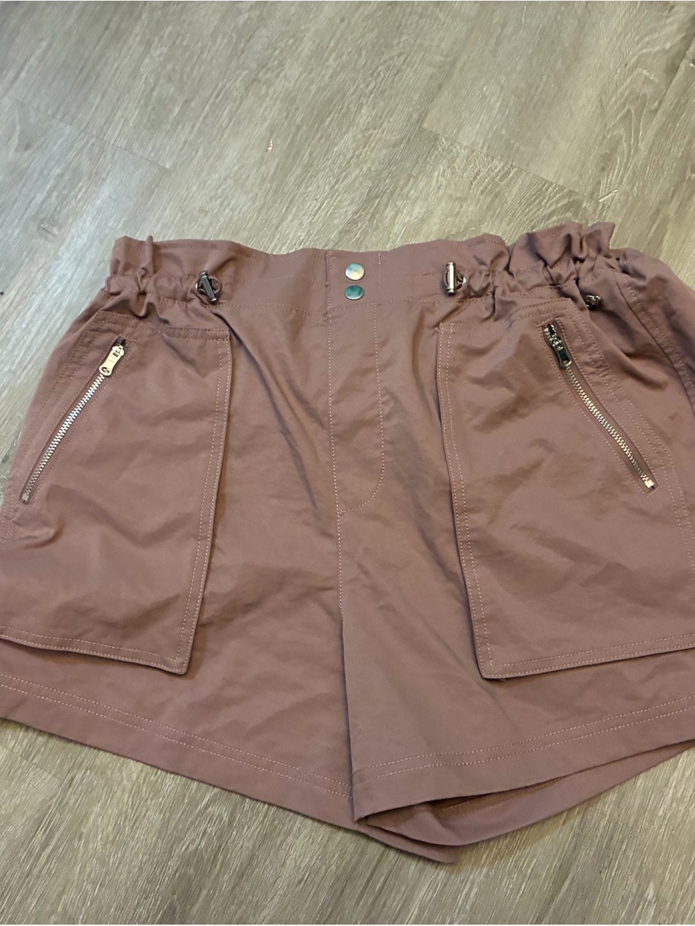 Alia Mauve Utility Cargo Shorts with Zipper Pockets